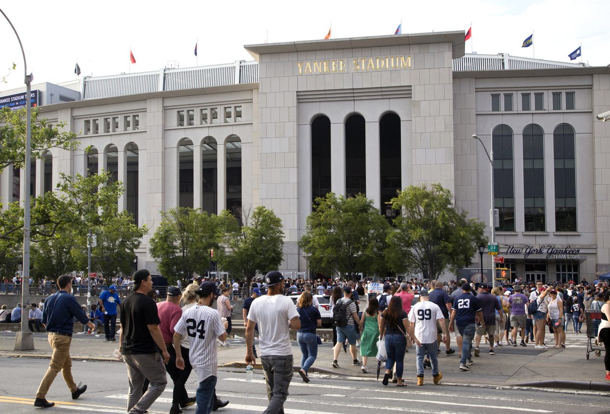 Cómo Comprar Entradas para los Yankees: Guía en Español para No Perderte Nada (2026)